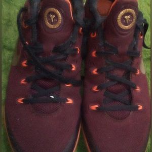Kobe 9 deep Garnet size 11